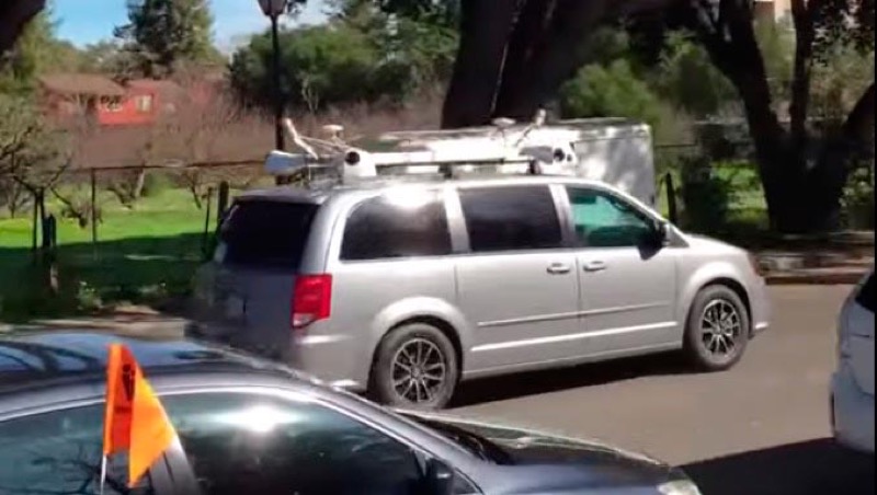 applevan.jpg Applevan