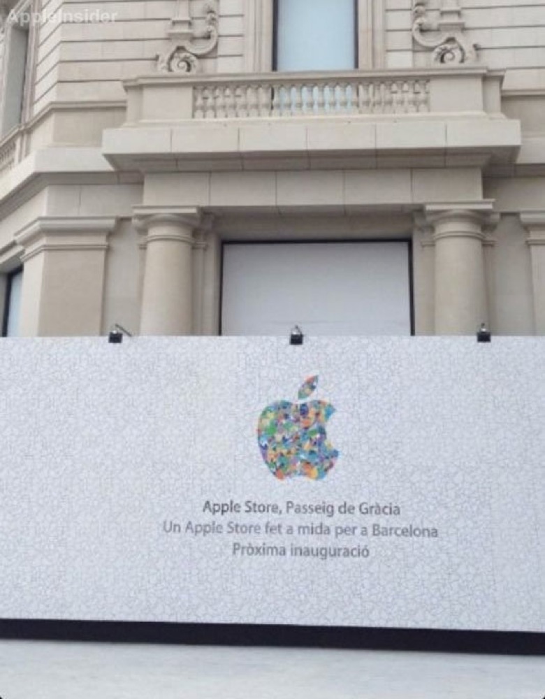 まもなくオープンのバルセロナのApple Storeのロゴはちょっと違う!?