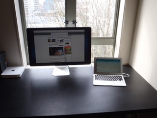 「Apple Thunderbolt Display」が届きはじめてる