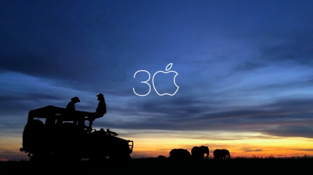 Apple、Macが30周年を迎えたその日に撮影されたムービー「”1.24.14″ Film」を公開