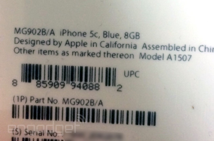 「iPhone 5c」8GBモデルのパッケージ写真!?