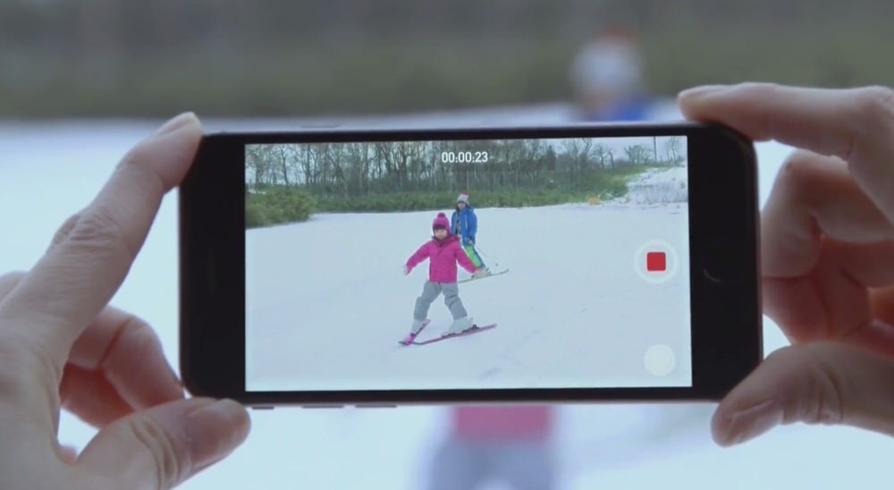 NTTドコモ、iPhone・iPadの新しいTVCM「はじめてのスキー」篇を公開