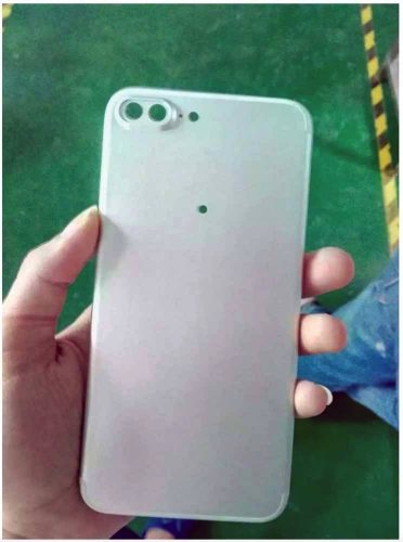 Foxconnで撮影された「iPhone 7 Plus」の筐体とされる画像がリーク？？