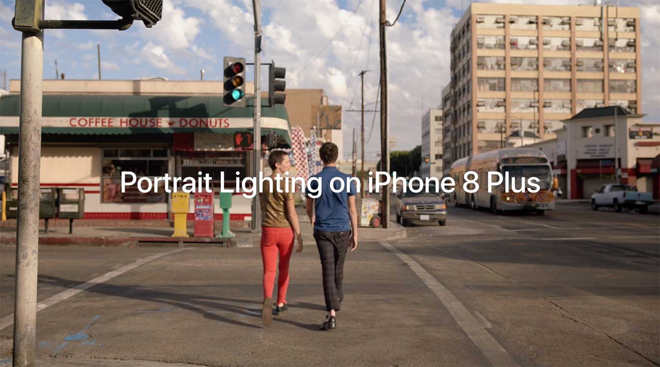 Apple、「iPhone 8 Plus」のポートレートライティング機能にフォーカスしたCM「Portraits of Her」を公開