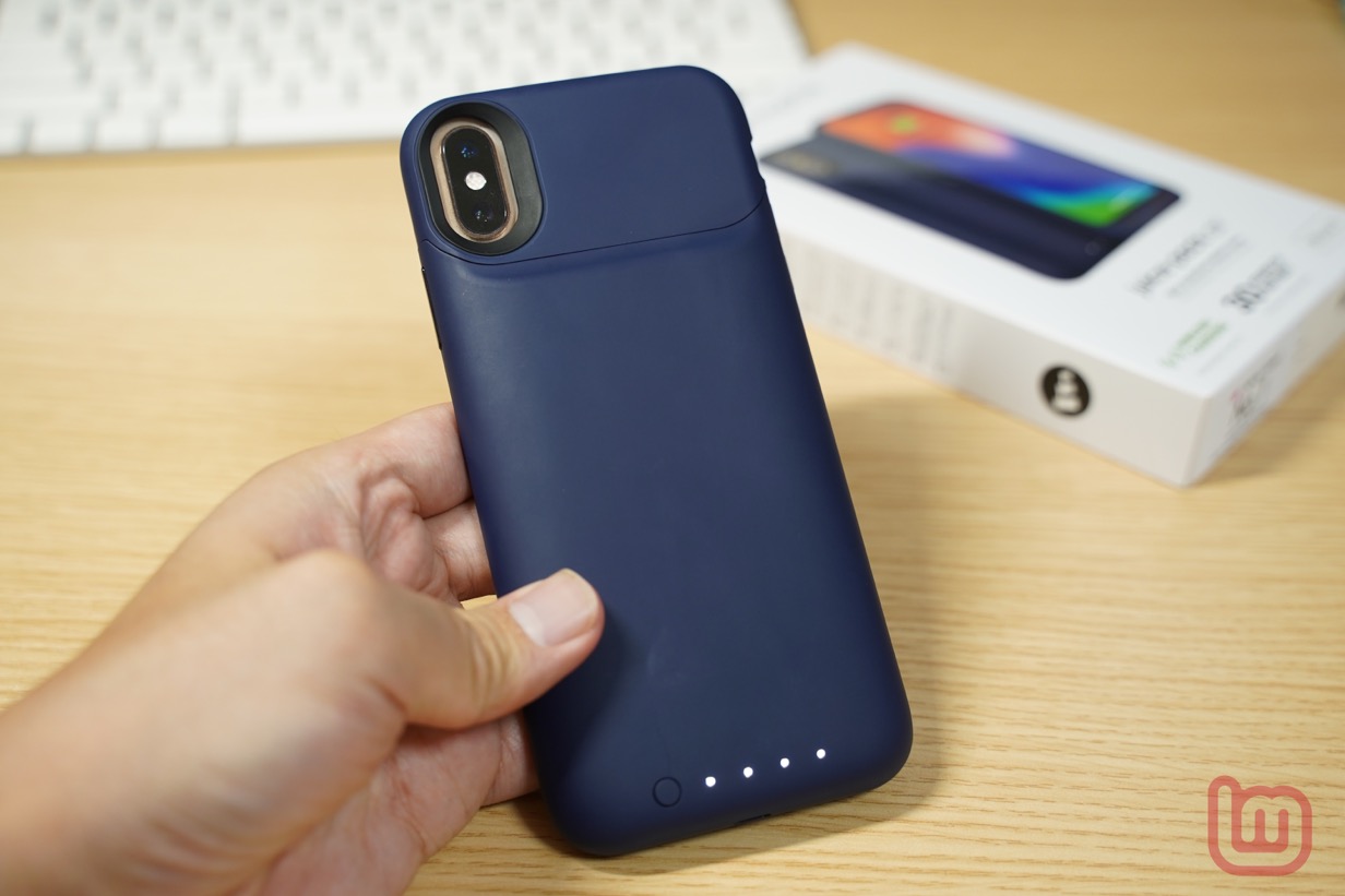 mophie juice pack air for iPhone X-05