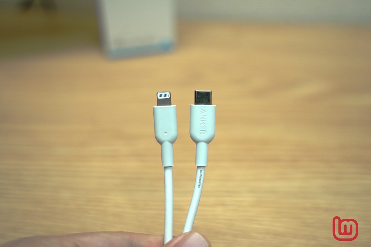 Anker PowerLine II USB-C & ライトニング ケーブル-02